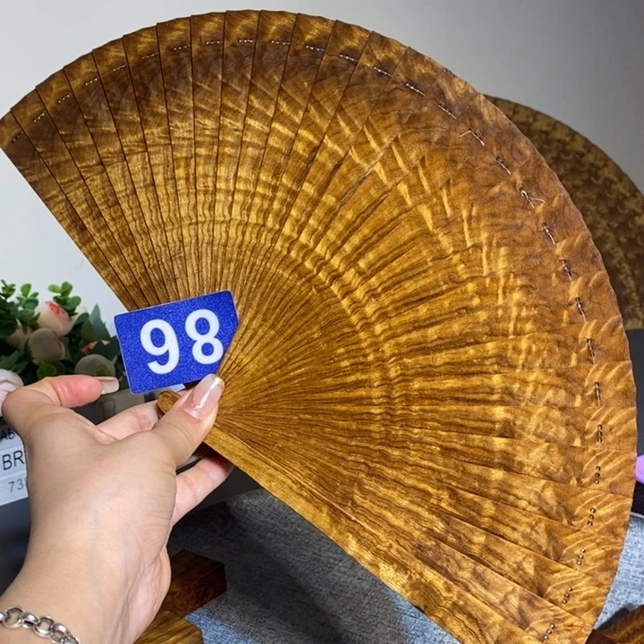 金丝楠持*金丝楠木扇子