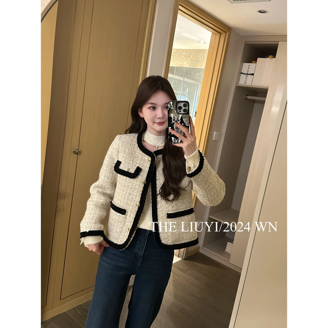 【LIUYI】女主角～90白鸭绒羽绒羊毛混纺小香外套411305