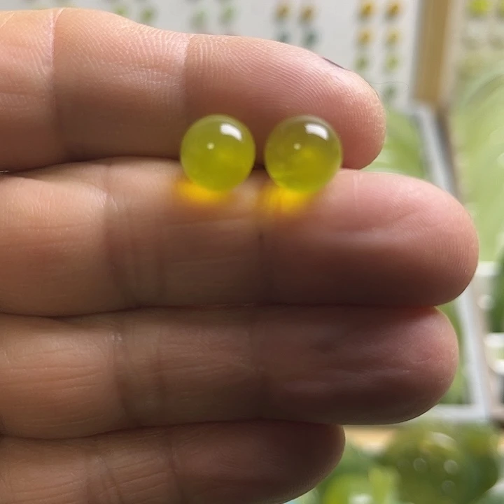 未镶嵌蛇纹石玉吊坠(不含链)