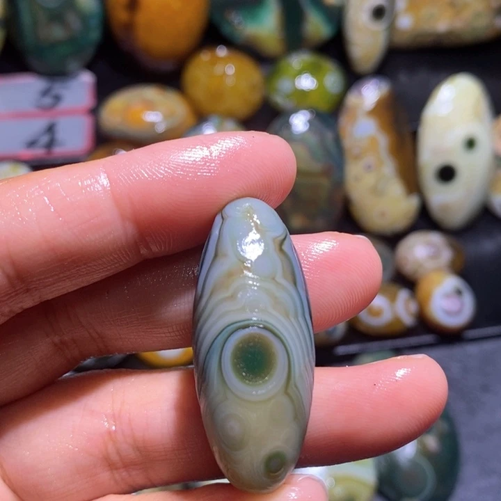 未镶嵌发饰玛瑙/玉髓35