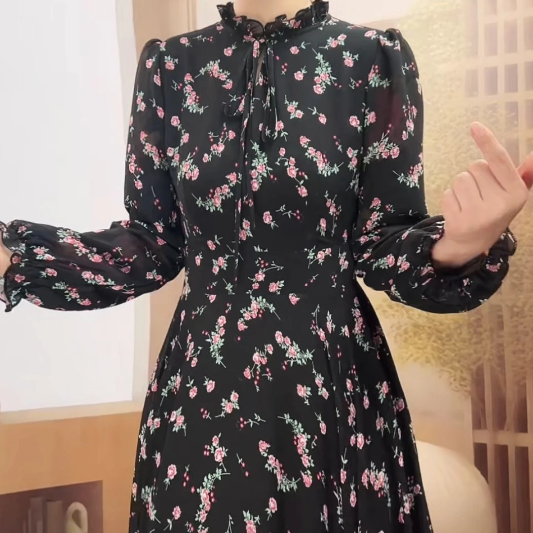 连衣裙女士收腰气质优雅印花女装修身X601-26