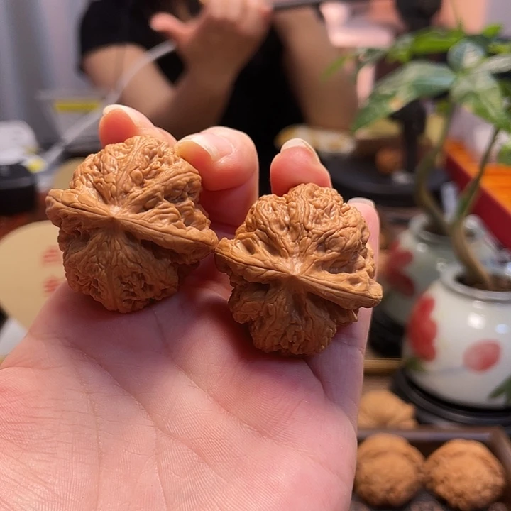 文玩核桃把件粗筋闪27