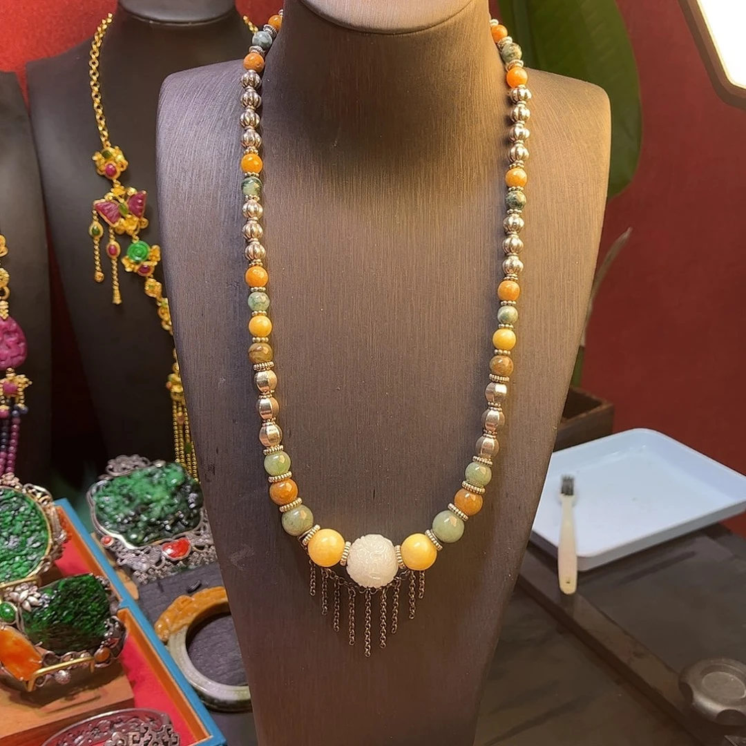 翡翠未镶嵌毛衣链