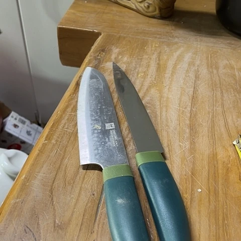 微瑕，不锈钢水果刀，宽3厘米，多用刀青柠