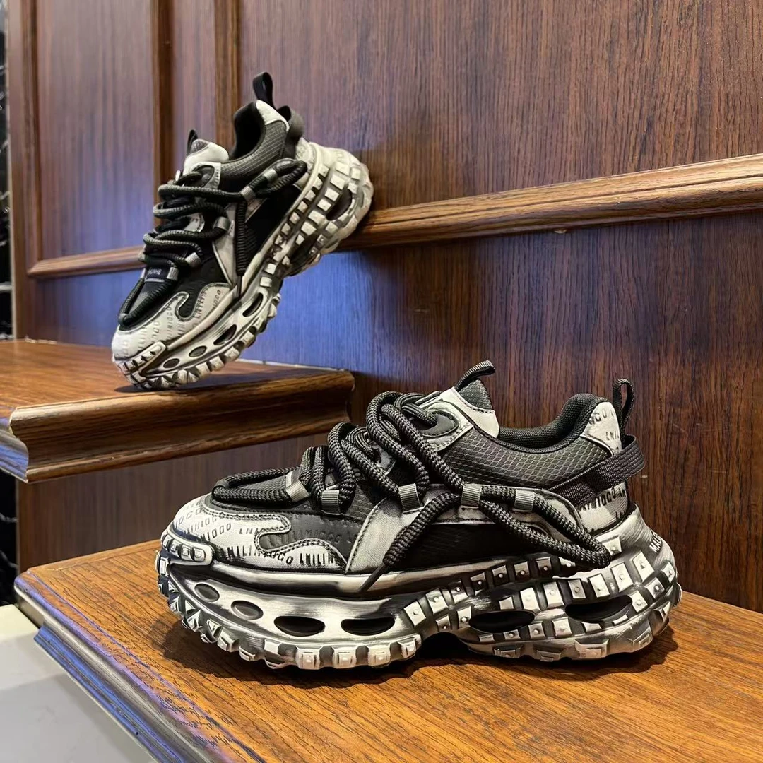 男鞋2025潮流厚底秋季复古做旧百搭老爹鞋增高舒适时尚男生休闲鞋