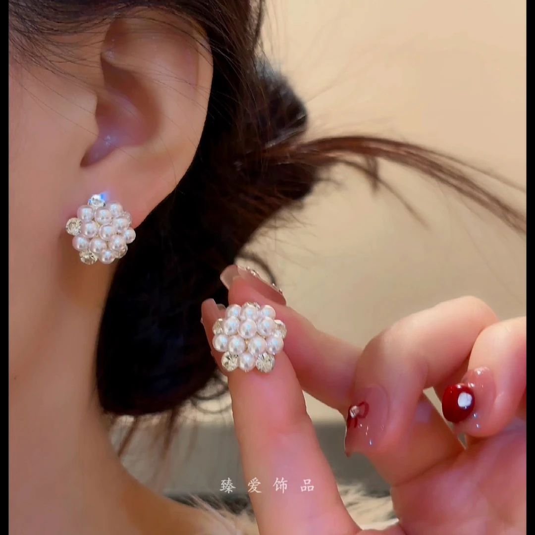 铜合金合成锆石耳饰 轻奢百搭设计感小众小香风法式精致耳钉气质