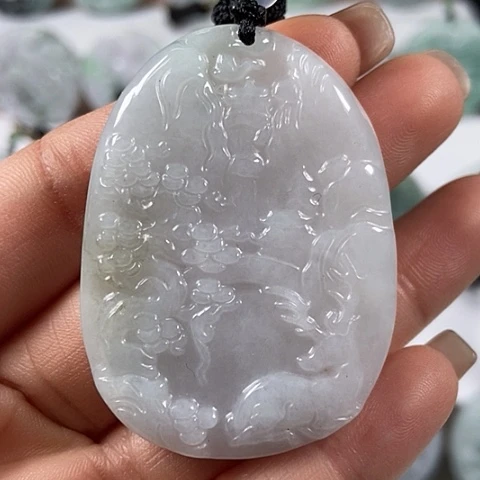 翡翠颈饰未镶嵌山水鹿牌福利