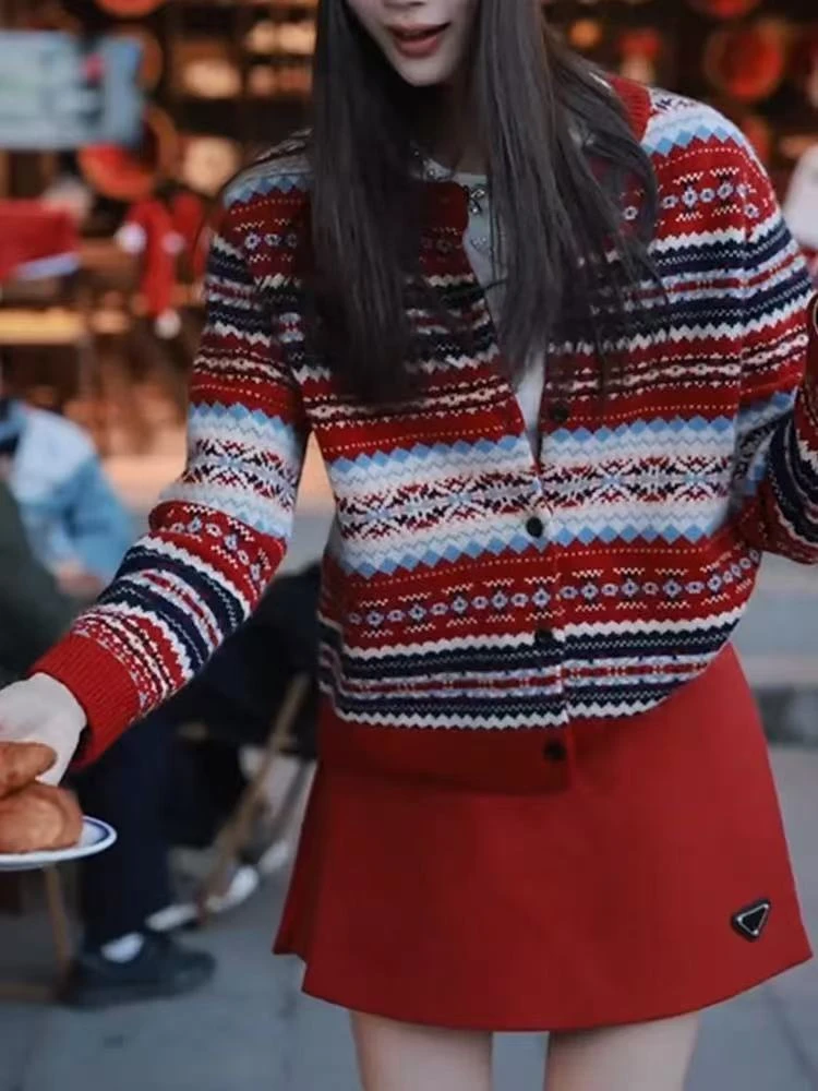 【绵羊毛】费尔岛新年红圆领复古提花针织开衫外套百搭上衣秋冬新款