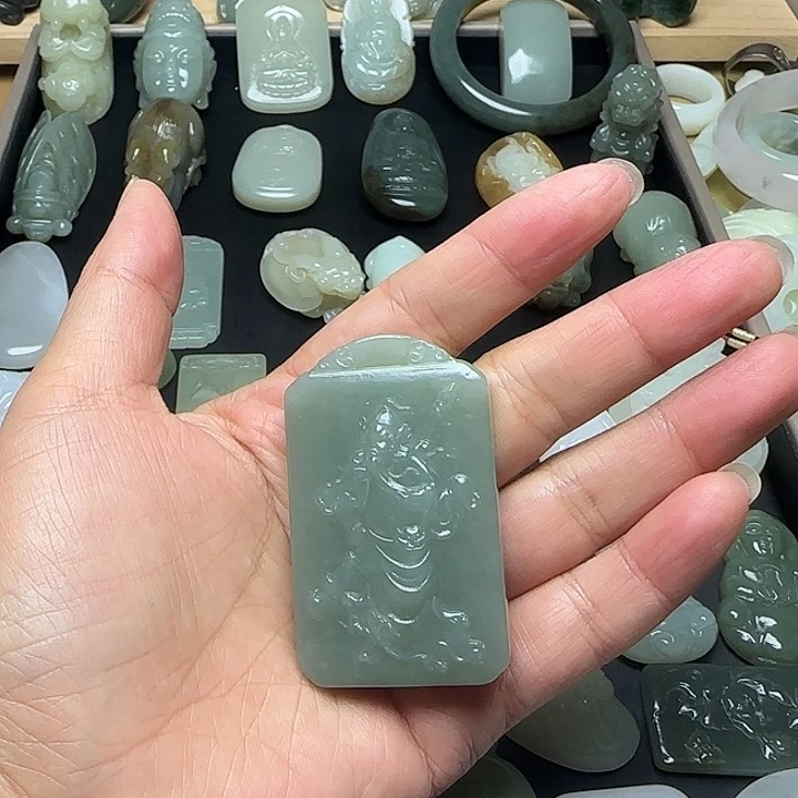 和田玉未镶嵌挂件