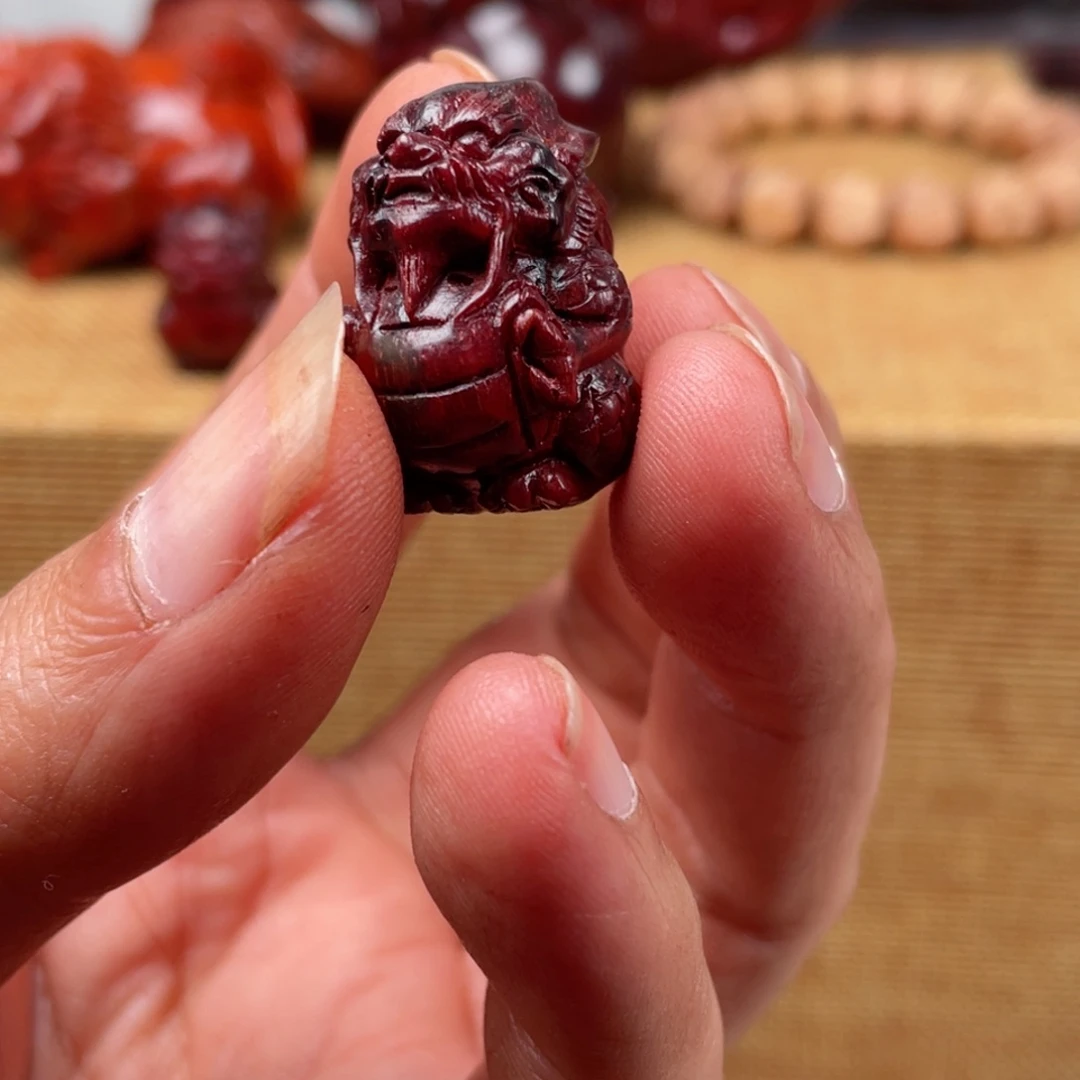 檀香紫檀（小叶紫檀）L***s