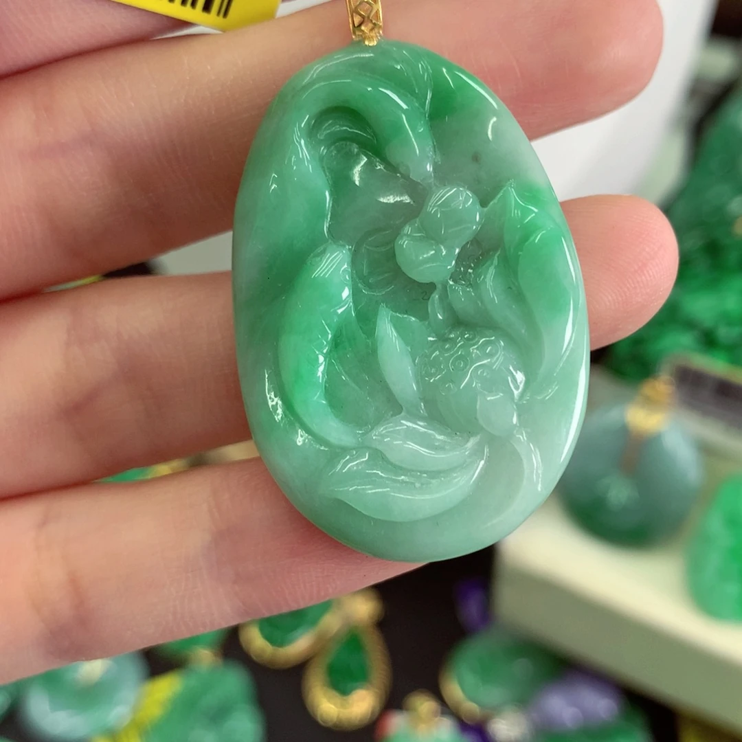 翡翠18K金镶嵌吊坠(不含链)