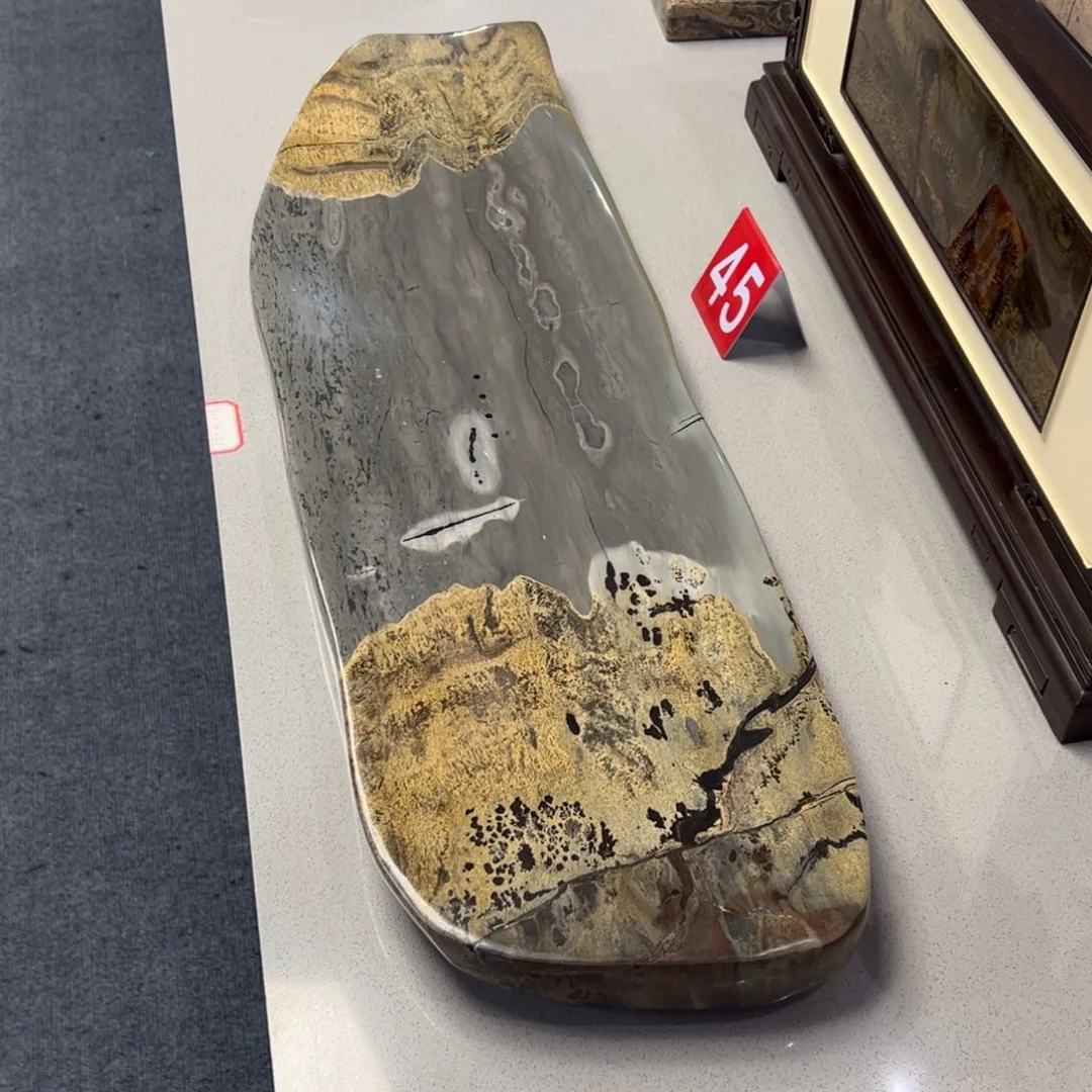 广西石天然国画石湿泡台