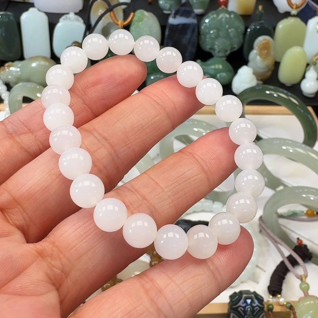 和田玉未镶嵌颈饰心*?