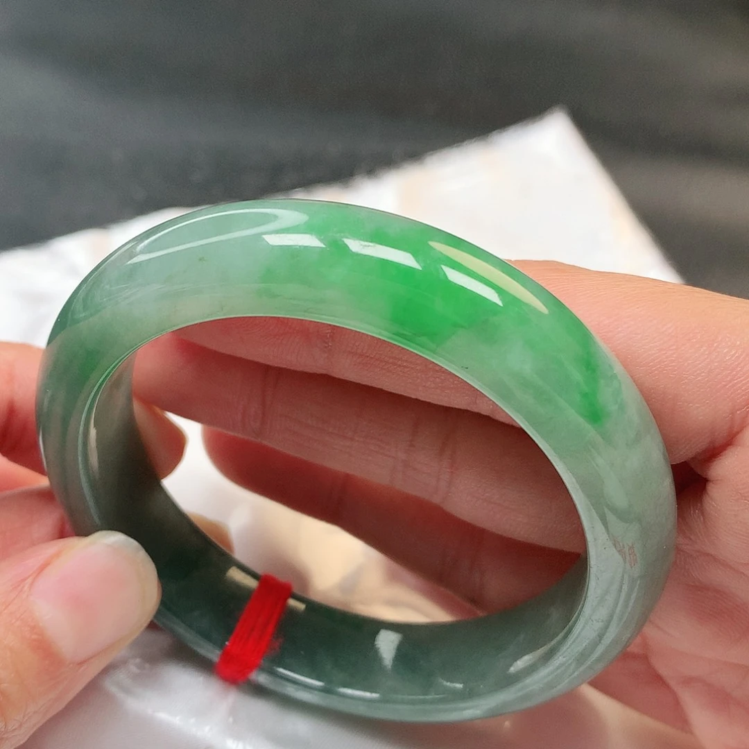 翡翠手镯未镶嵌93好