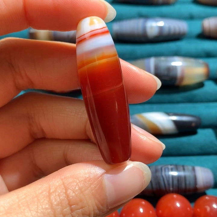 未镶嵌玛瑙/玉髓珠宝奇石