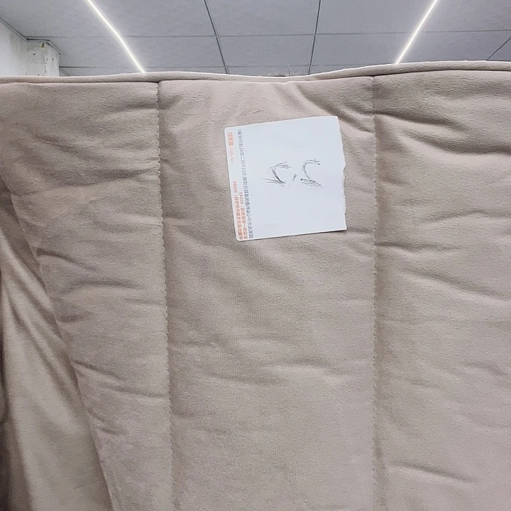 毛绒啦咯啦咯啦咯啦咯啦