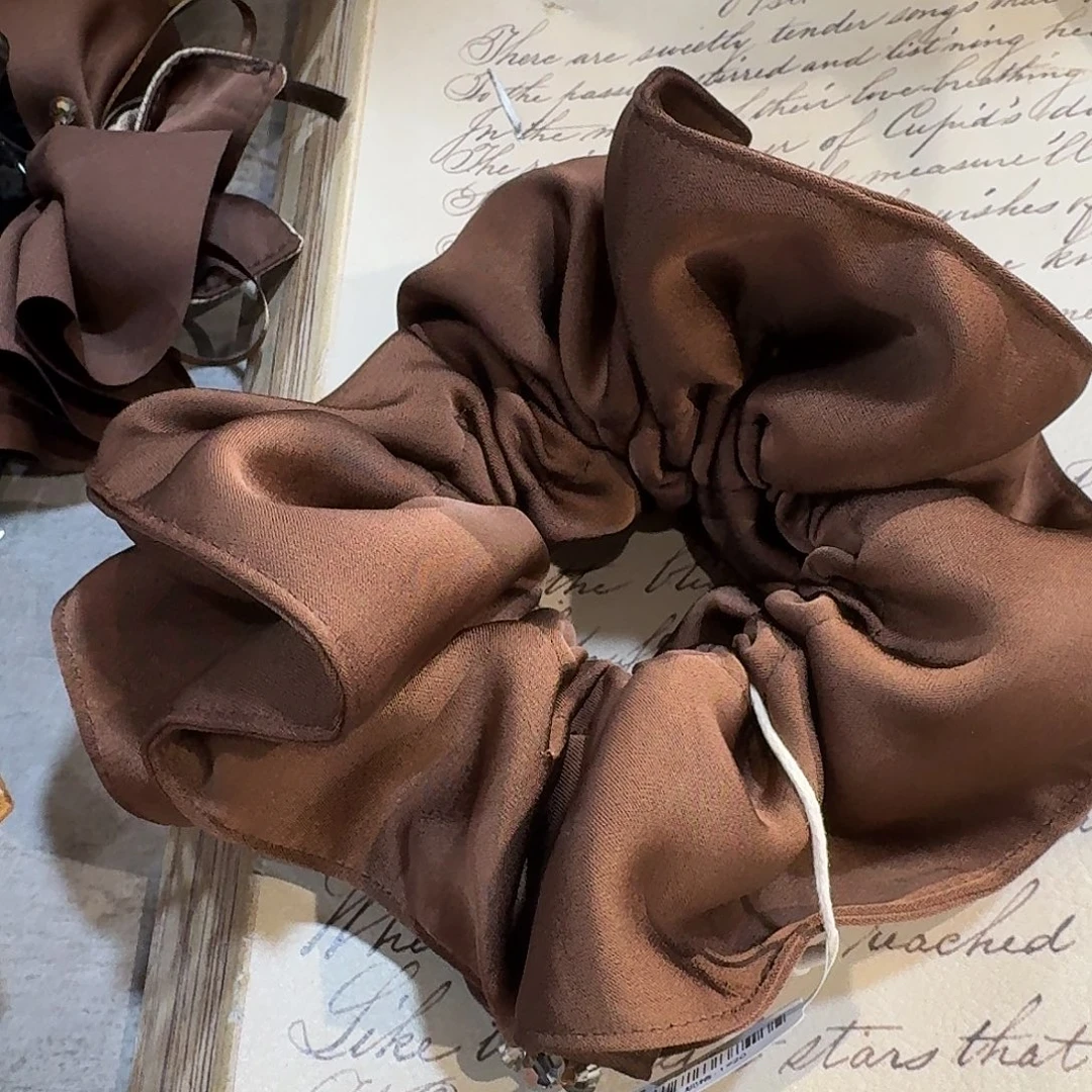 皮质铁合金小蛮腰