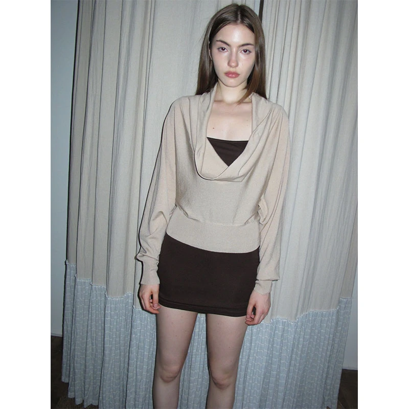 韩系高智感蝙蝠袖荡领针织上衣秋季新款收腰显瘦吊带连衣裙两件套