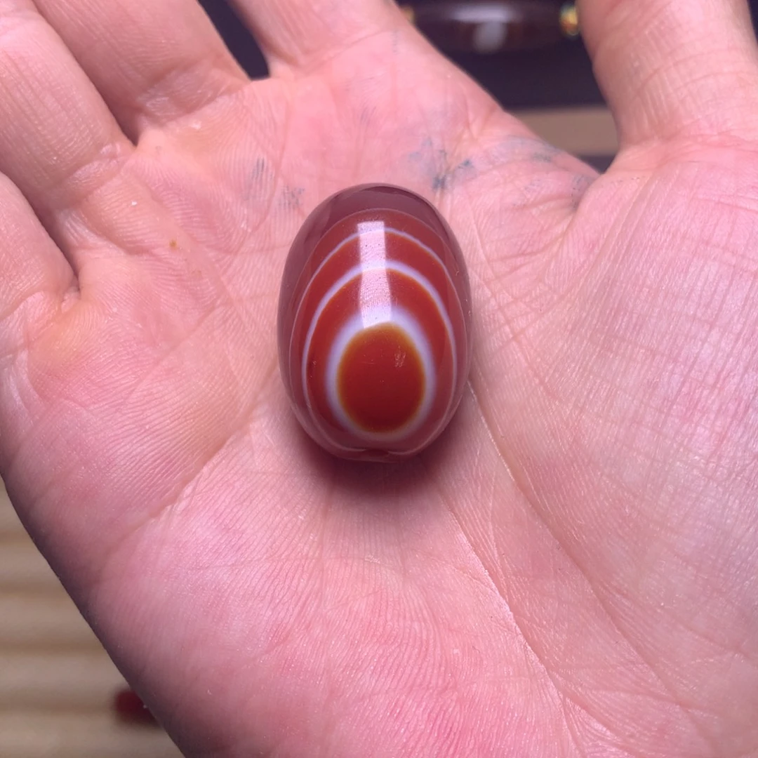 玛瑙/玉髓未镶嵌颈饰?**筒