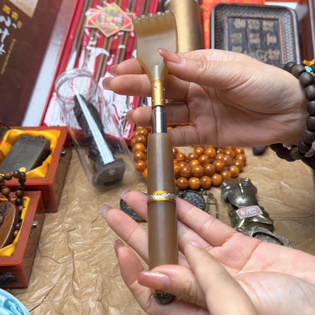 滴血莲花菩提吊坠