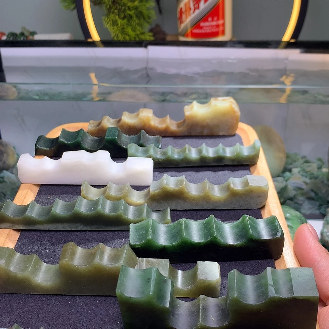 和田玉（糖玉）未镶嵌颈饰我****)
