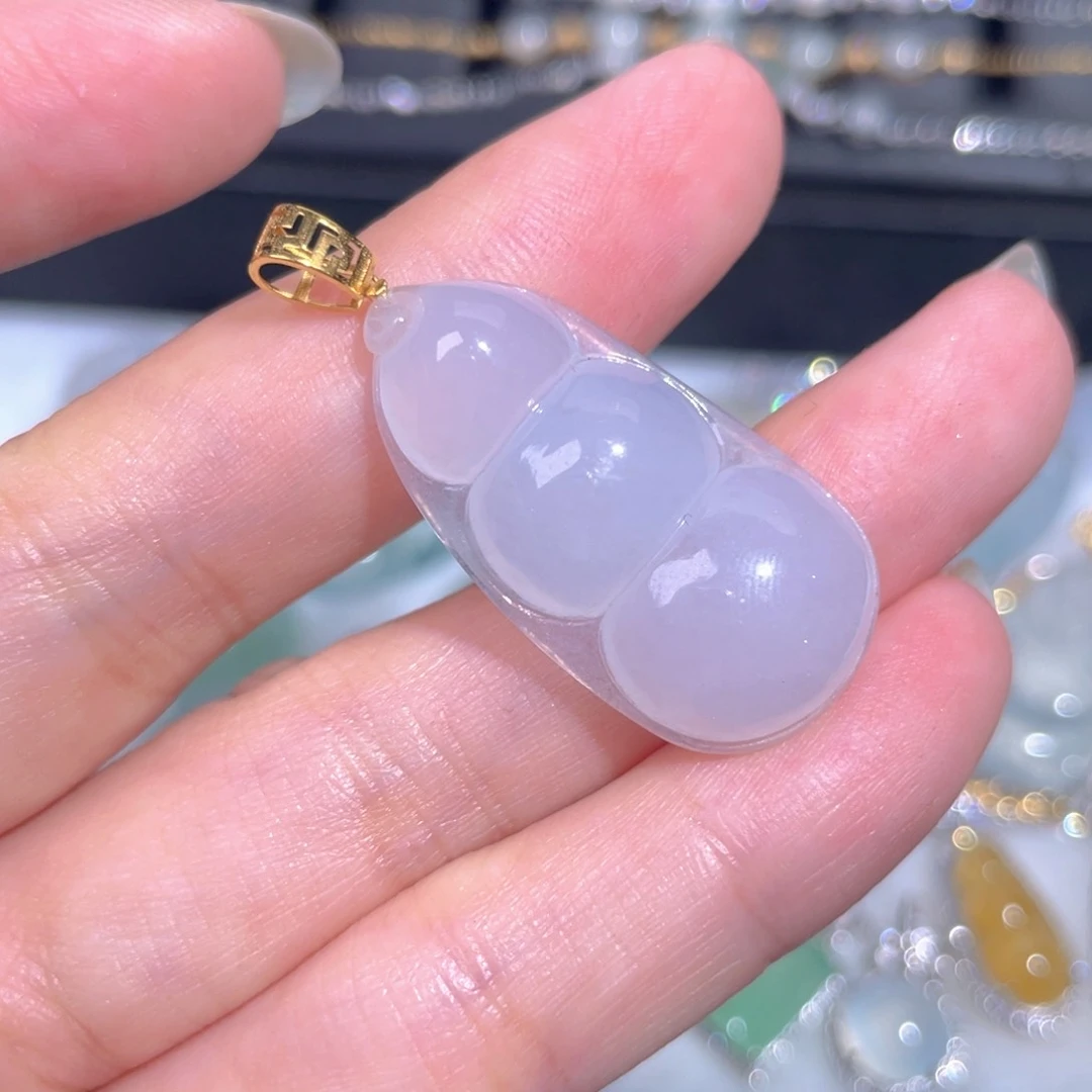 颈饰18K金镶嵌翡翠翡翠