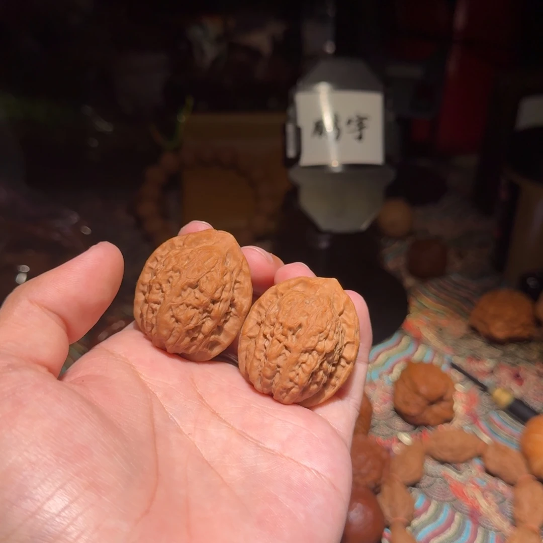 把件核桃050号35原树玉观音文玩核桃