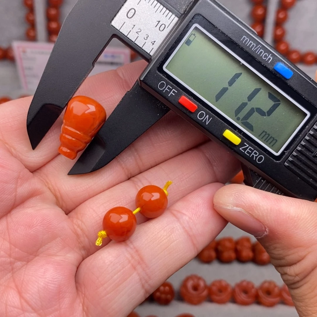 南红玛瑙配饰未镶嵌A****华微瑕