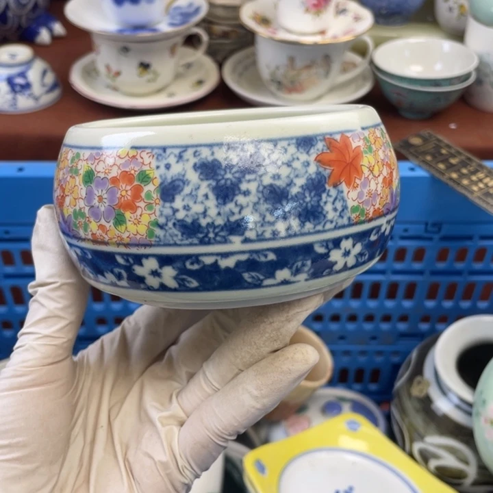 他家瓷器真美…开播了