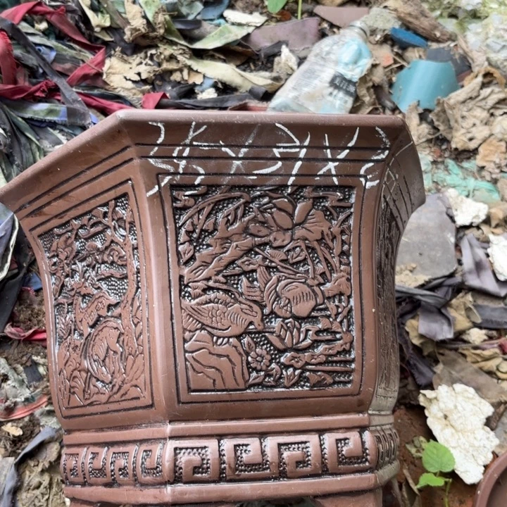 紫砂花盆紫砂的花