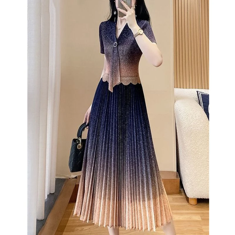 连衣裙女夏2025渐变大牌高端裙子时尚气质长裙今年流行漂亮百褶裙