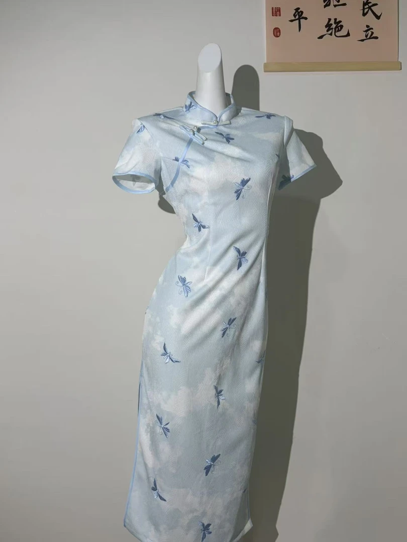 0401 蓝色 刺绣 【飞蛾】 旗袍