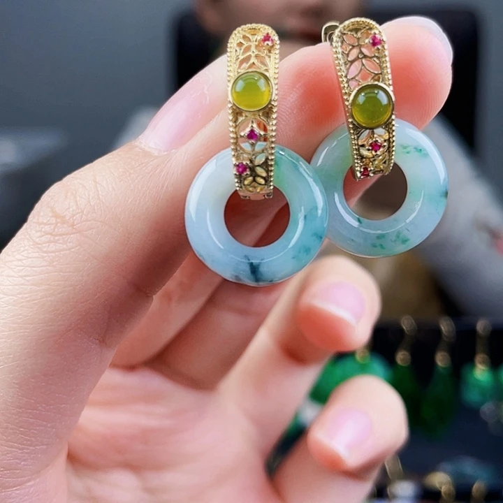 翡翠耳饰未镶嵌饰品