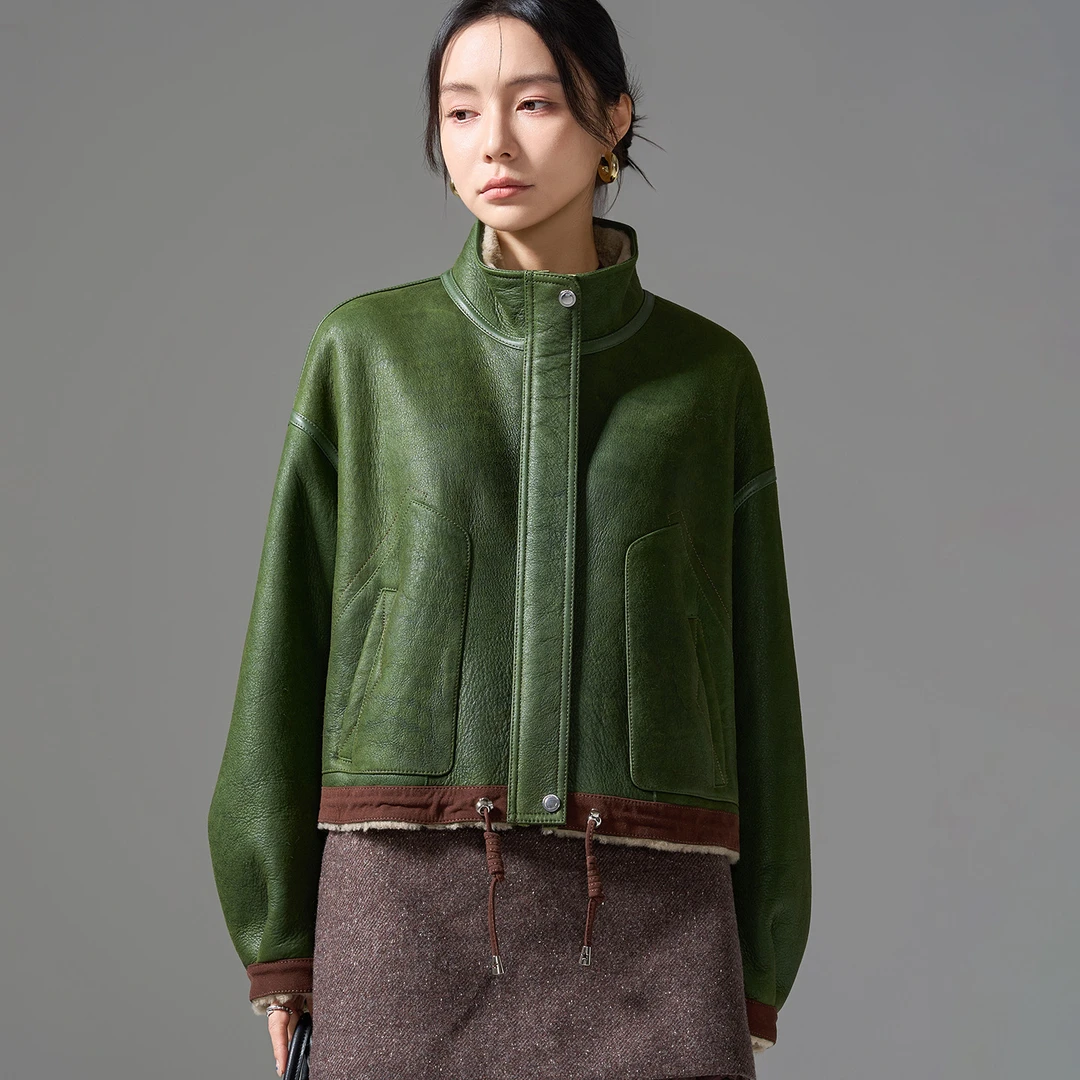 进口皮毛一体外套女2025冬季新款短款高级真羊毛皮草洋气年轻款厚