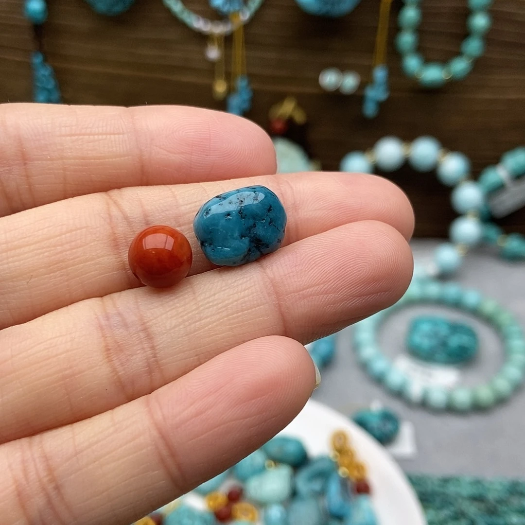 南红玛瑙未镶嵌随形豆子