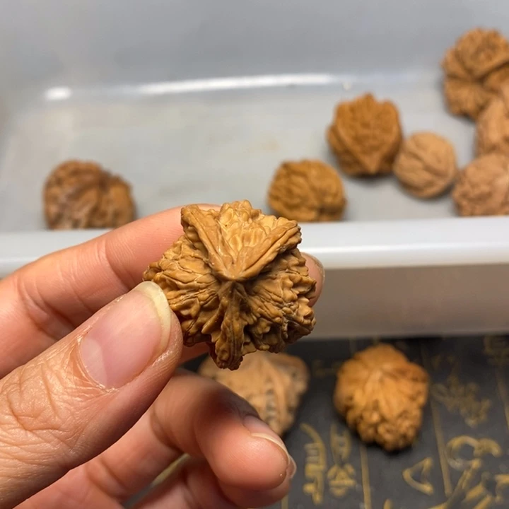 田***桐吊坠文玩核桃文玩核桃异形单只