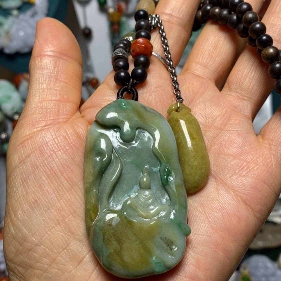 【闪购商品】翡翠吊坠(赠链)未镶嵌