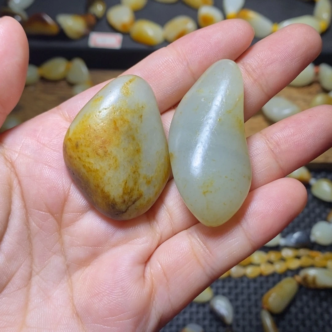 和田玉未镶嵌吊坠(不含链)