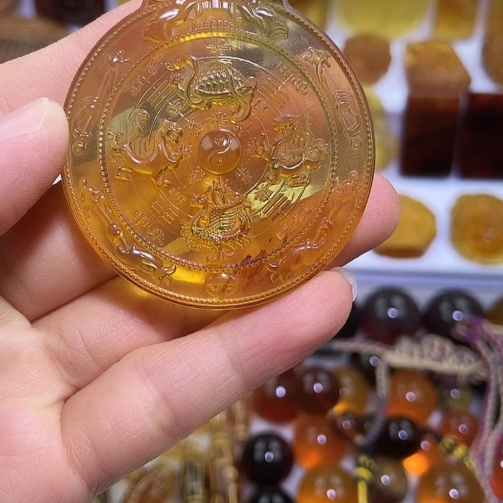 琥珀未镶嵌吊坠(不含链)天然缅甸琥珀金棕四大神