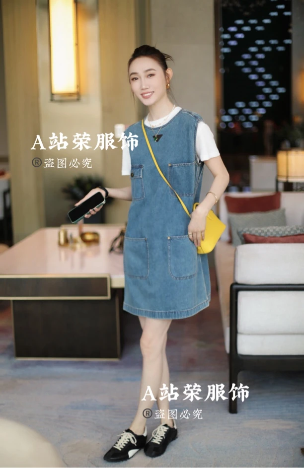 【荣姐精选】柔美廓形四口袋牛仔连衣裙
