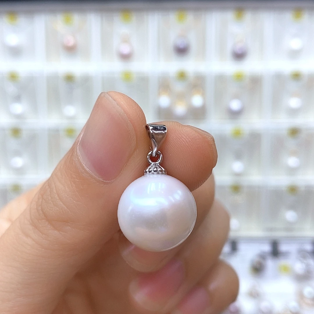 淡水珍珠合金颈饰