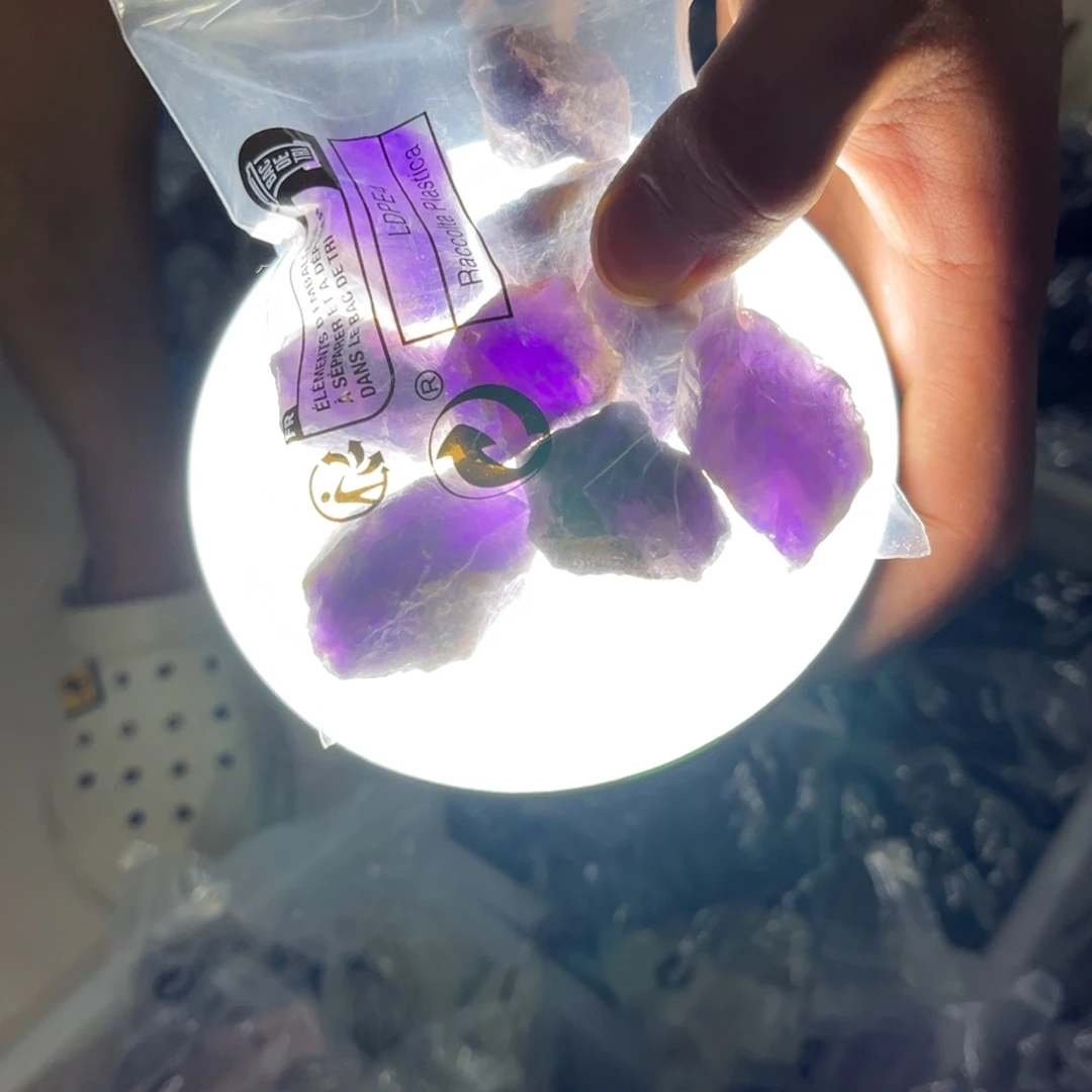 水晶珠宝半成品未镶嵌200克多样性发其一