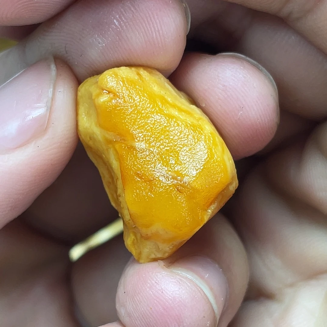 未镶嵌定制琥珀逆*?