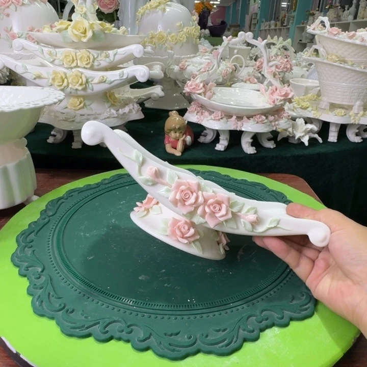玫瑰花小号高脚餐盘