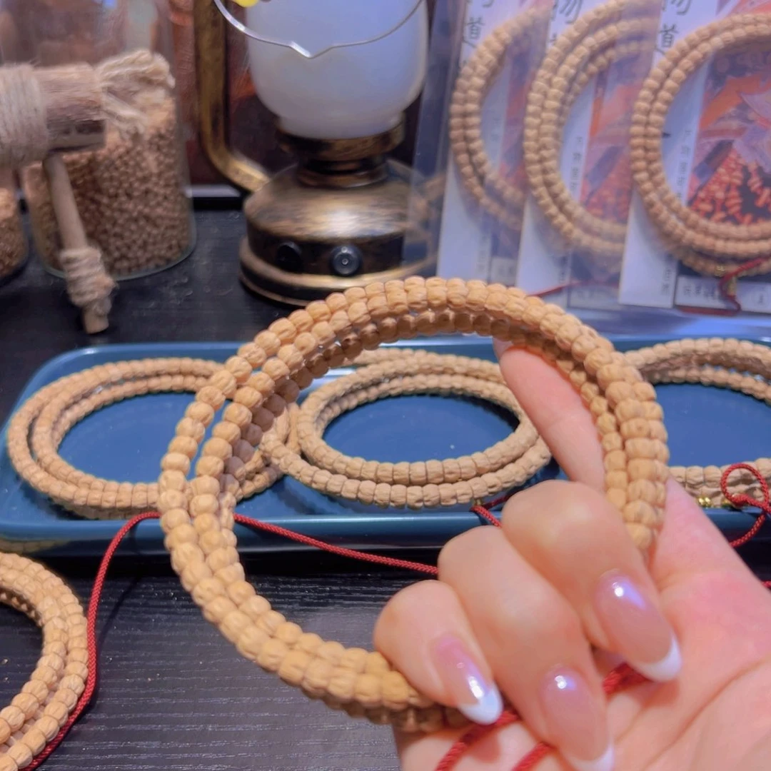 岁****柏香籽/百香籽吊坠