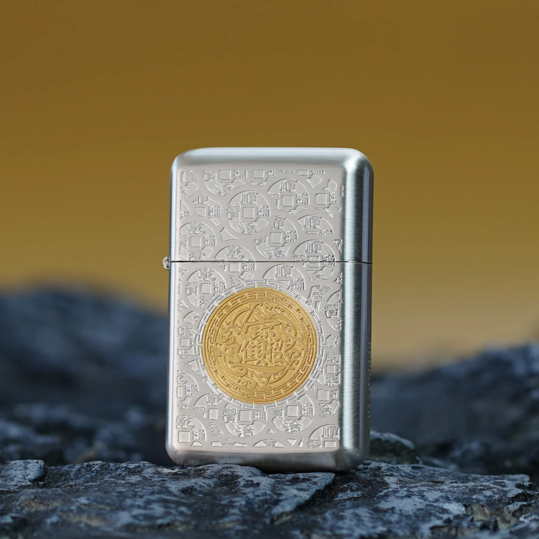 佐罗ZORRO790煤油打火机双色招财进宝立体精雕工艺轻量化男友礼物