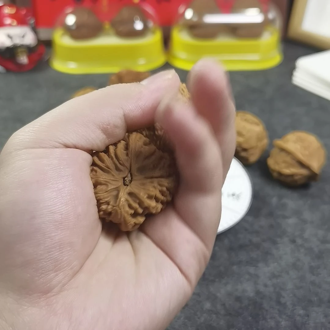 文玩核桃把件南疆