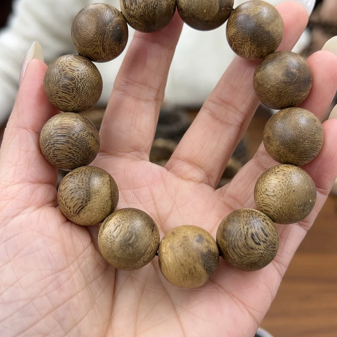 *****手串沉香海南沉南白棋1.8圆珠单圈多样性发一