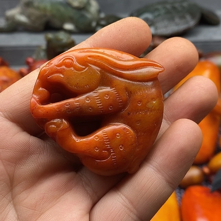 未镶嵌蛇纹石玉颈饰