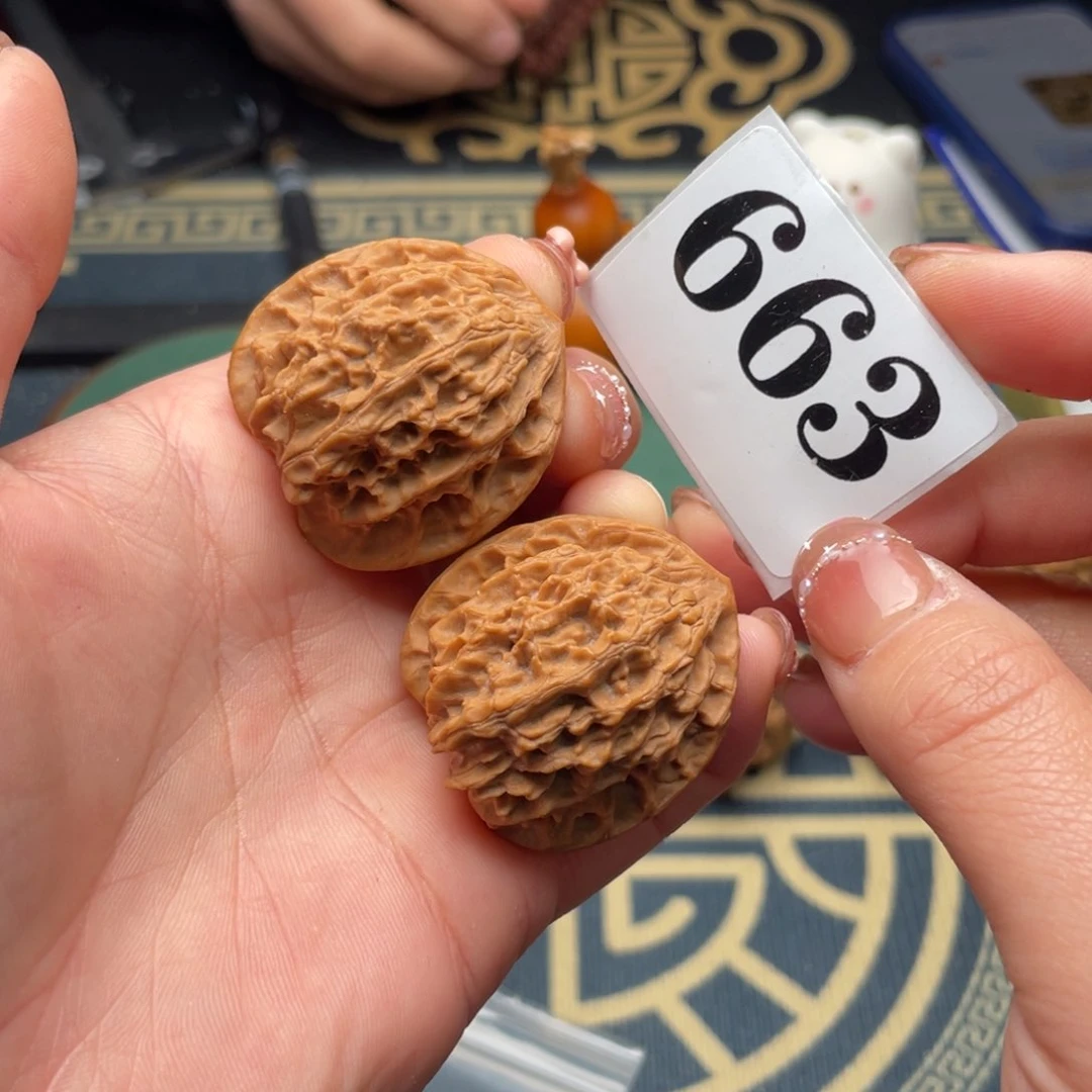 文玩核桃吊坠34凤凰岭663号